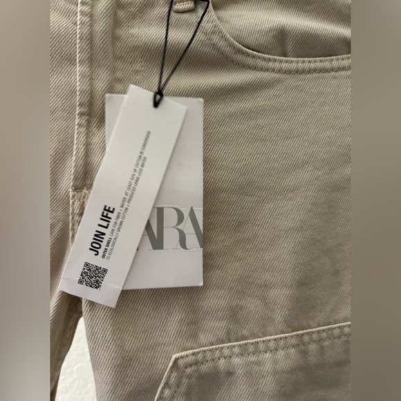 NWT Zara Beige Jeans Mid rise Wide Leg - Picture 3 of 5